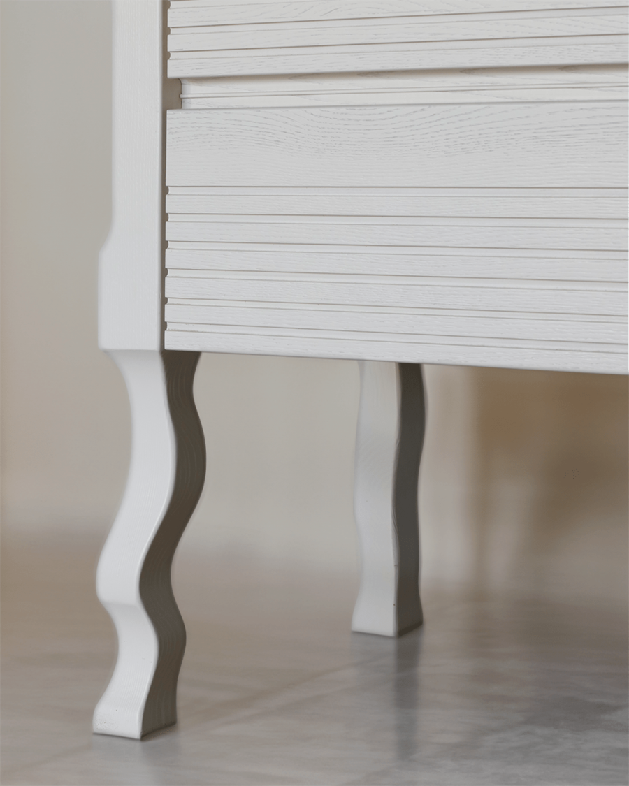 Mobile da Bagno in legno color tortora chiaro dogato con piedi torniti e due cassetti con guide ammortizzate - immagine 3